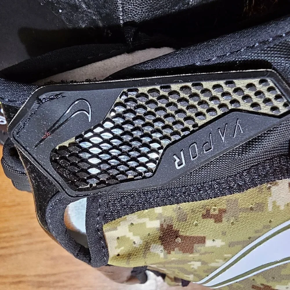 Nike Vapor Jet Salute To Service NFL Receiver Gloves Medium M Camo Green Black